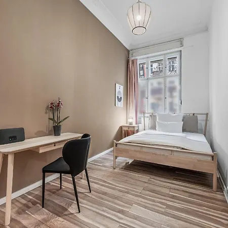 Appartement 33 K Next To Alexanderplatz, 4 With Bathroom & Guest Toilet Berlin