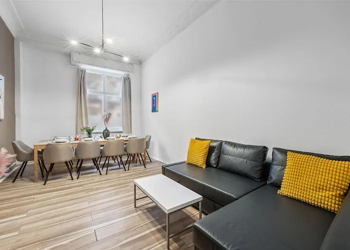 33 K Next To Alexanderplatz, 4 With Bathroom & Guest Toilet Apartment *