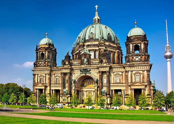 33 K Next To Alexanderplatz, 4 With Bathroom & Guest Toilet *