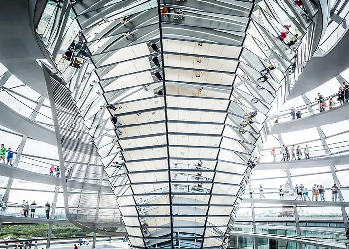 Apartment 33 K Next To Alexanderplatz, 4 With Bathroom & Guest Toilet *