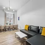 33 K Next To Alexanderplatz, 4 With Bathroom & Guest Toilet Apartman *