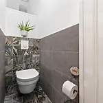 33 K Next To Alexanderplatz, 4 With Bathroom & Guest Toilet Apartman *