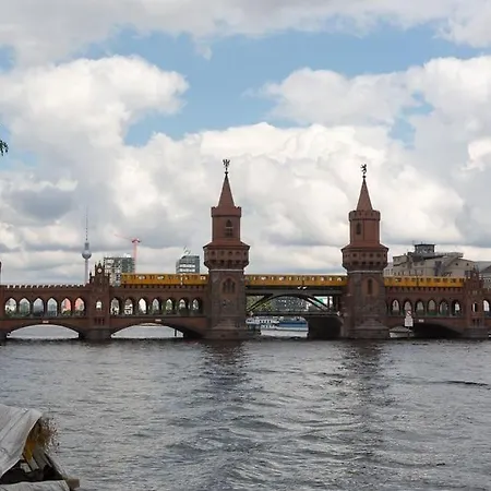 33 K Next To Alexanderplatz *