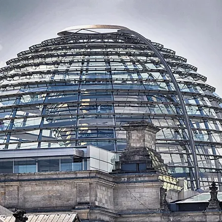 33 K Next To Alexanderplatz, 4 With Bathroom & Guest Toilet * Berlino