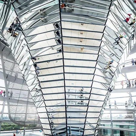 Apartmán 33 K Next To Alexanderplatz, 4 With Bathroom & Guest Toilet *