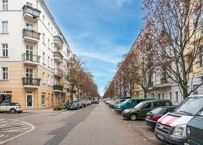 33 K Next To Alexanderplatz, 4 With Bathroom & Guest Toilet