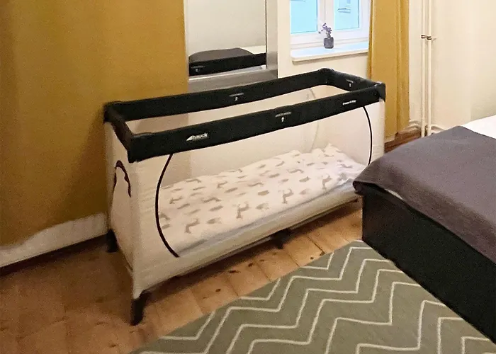 33 K Next To Alexanderplatz, 4 With Bathroom & Guest Toilet *