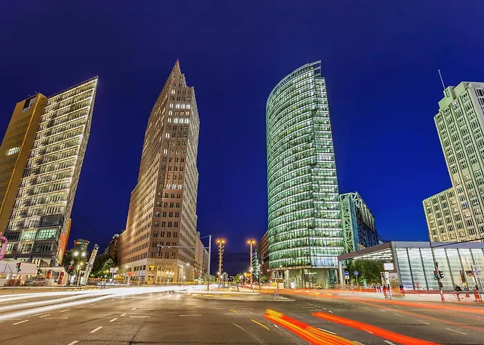 33 K Next To Alexanderplatz, 4 With Bathroom & Guest Toilet